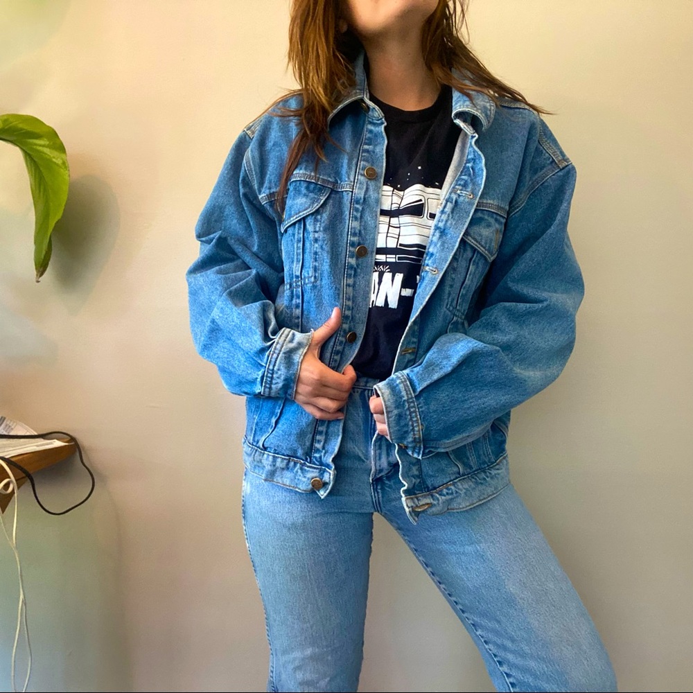 VINTAGE mens size small jean jacket